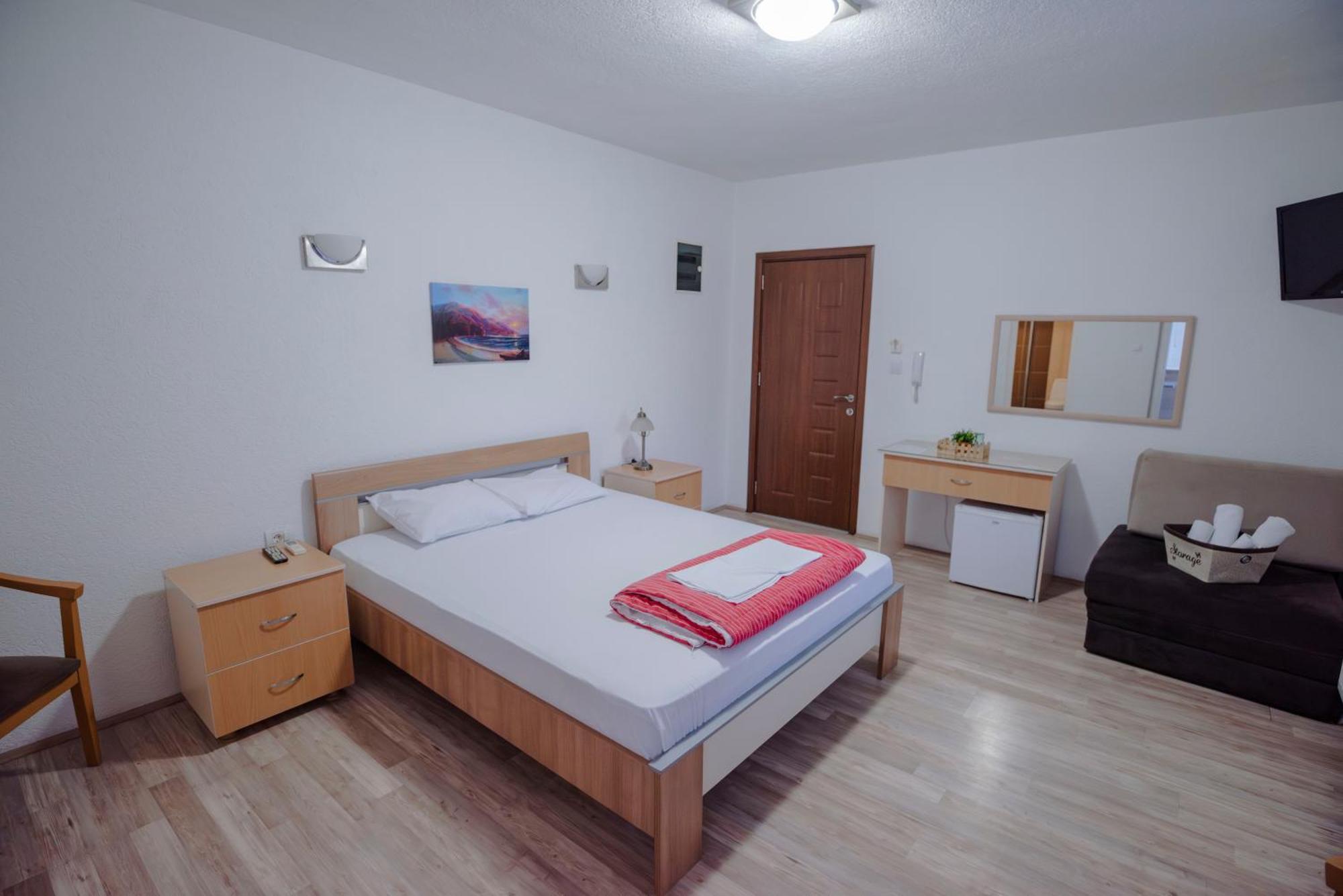 ביטולה Hotel Kiko מראה חיצוני תמונה