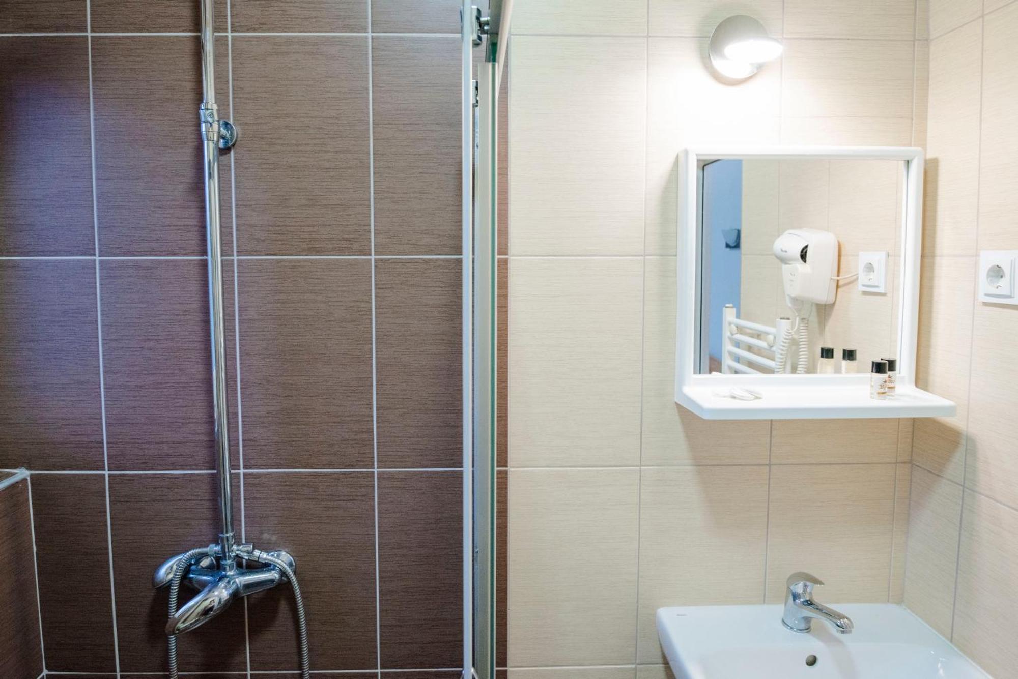 ביטולה Hotel Kiko מראה חיצוני תמונה